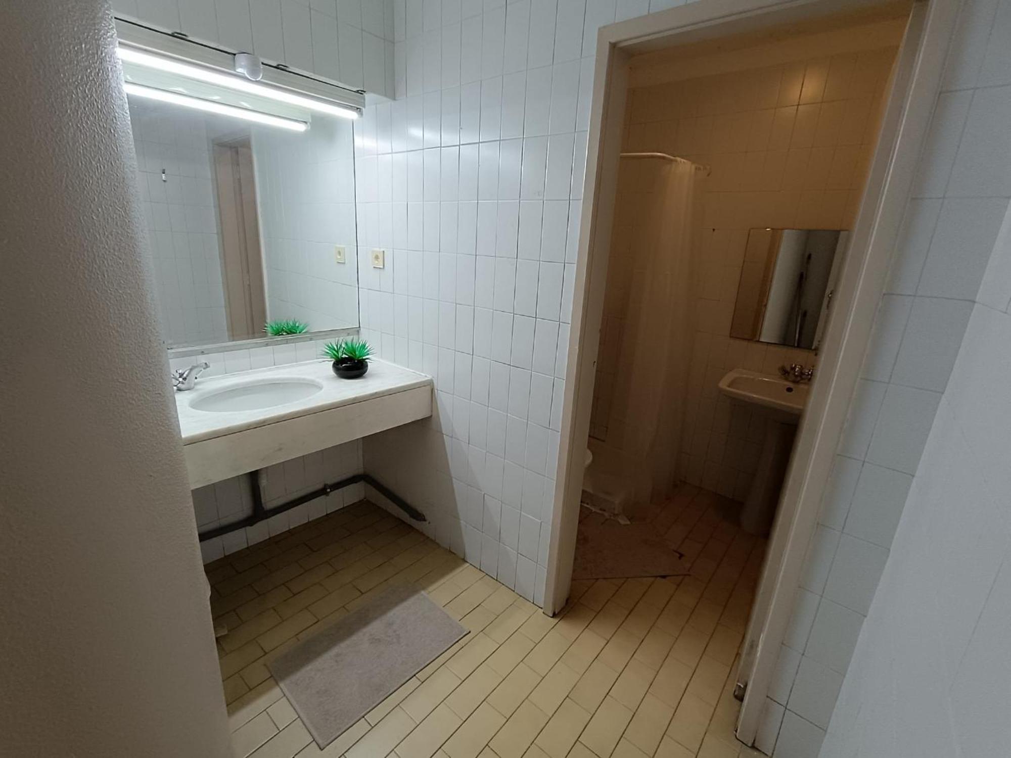 Spacious Economic Center Porto Flat Eksteriør bilde